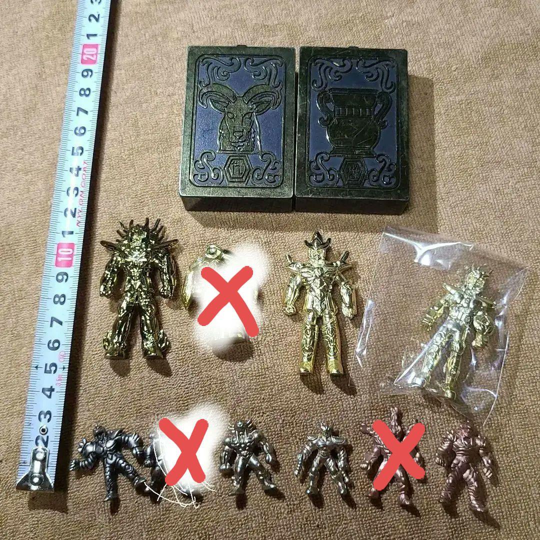【激レア、希少】聖闘士星矢フィギュア8体セット+箱二個