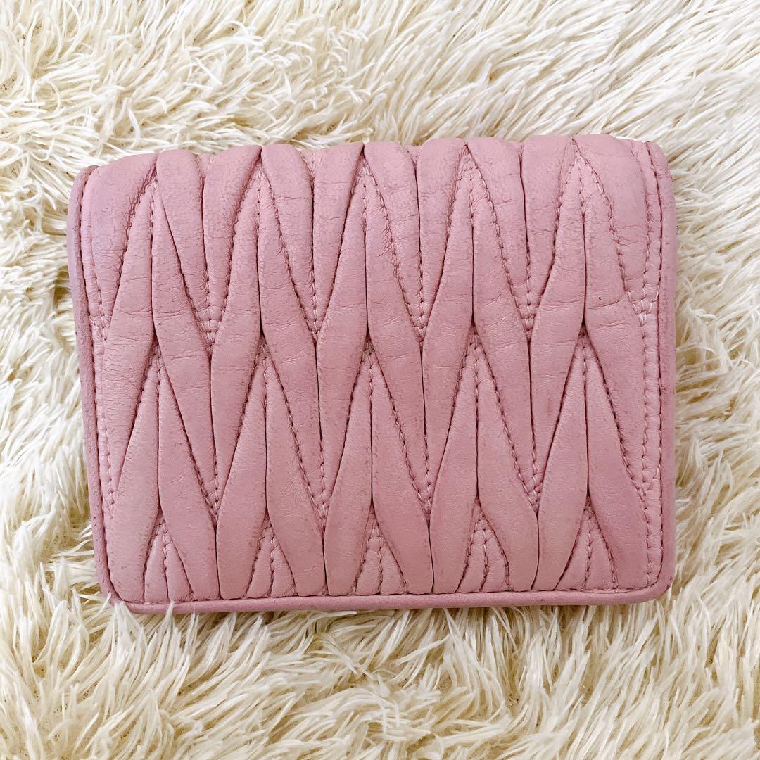 RFID認証済✨ミュウミュウ マテラッセ レザーカードケース 二つ折り ピンク