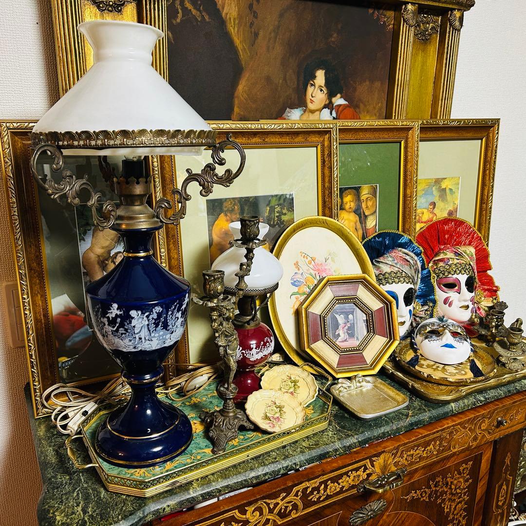 イタリア製　ビンテージ、アンティーク　ランプや小物セット