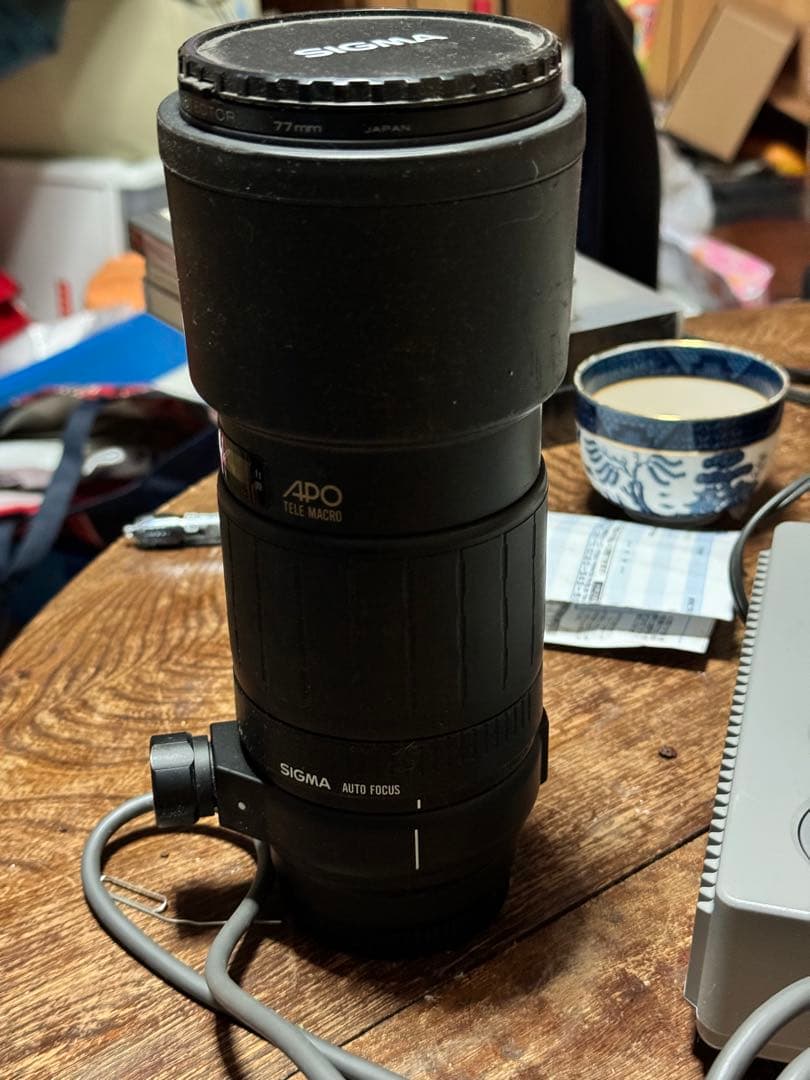 SIGMA 300mm レンズ(詳細不明)