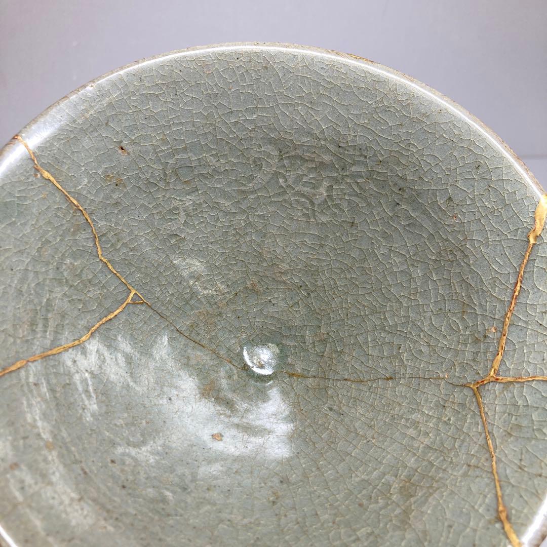 16世紀　高麗青磁陽刻文　幅約16.2㎝　タエオ　東さ7-0331①