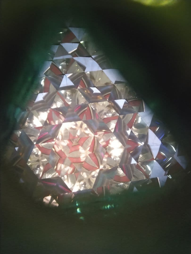 オルゴールのルーレット付き万華鏡