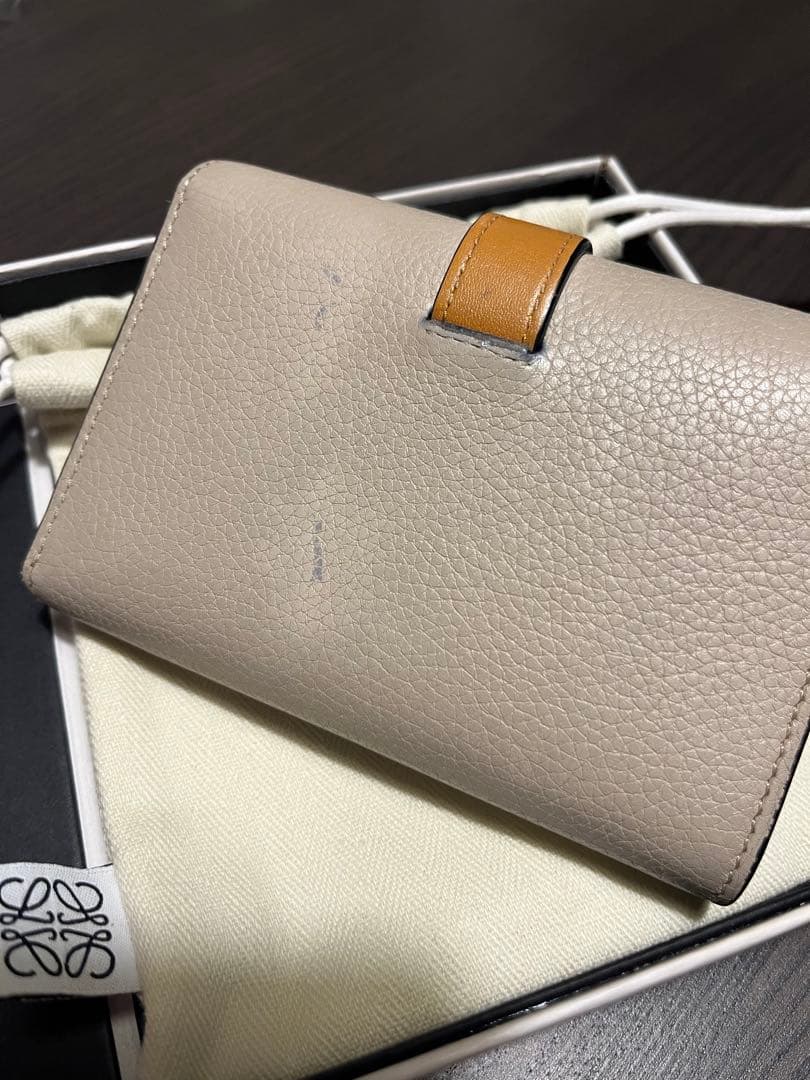 【箱付】ロエベLOEWE スモールバーティカルウォレット