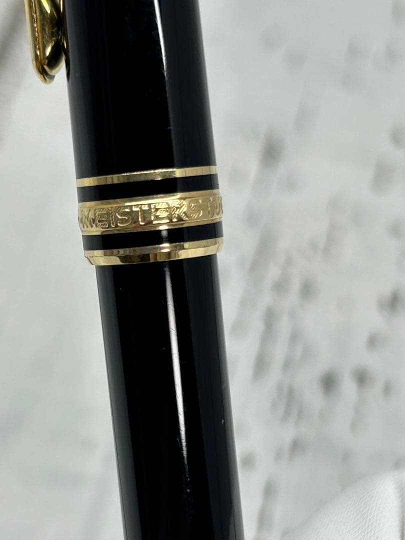 送料込み⭐︎MONTBLANC【ブラックボールペン】