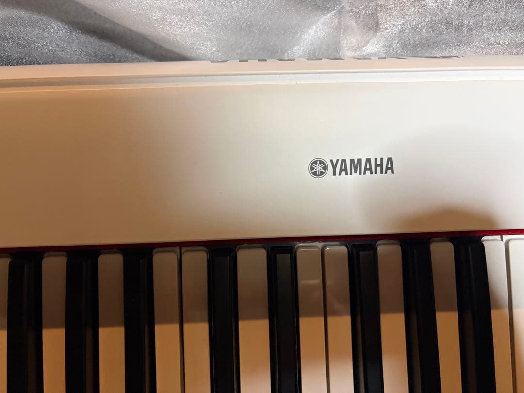 Yamaha Piaggero NP-32 ホワイト電子ピアノ