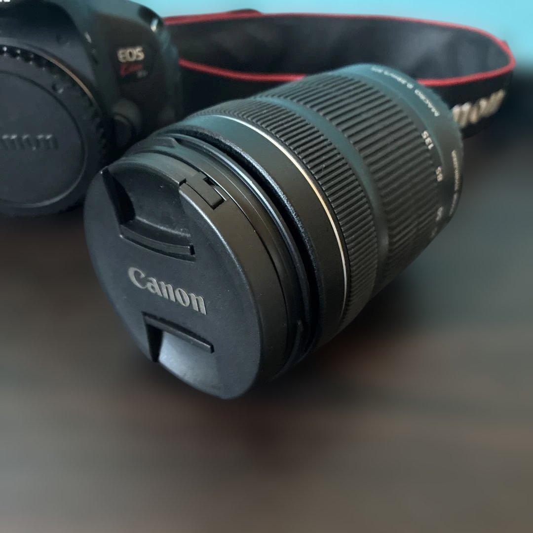 Canon EOS Kiss X7i 18-135 IS レンズキット 元箱付