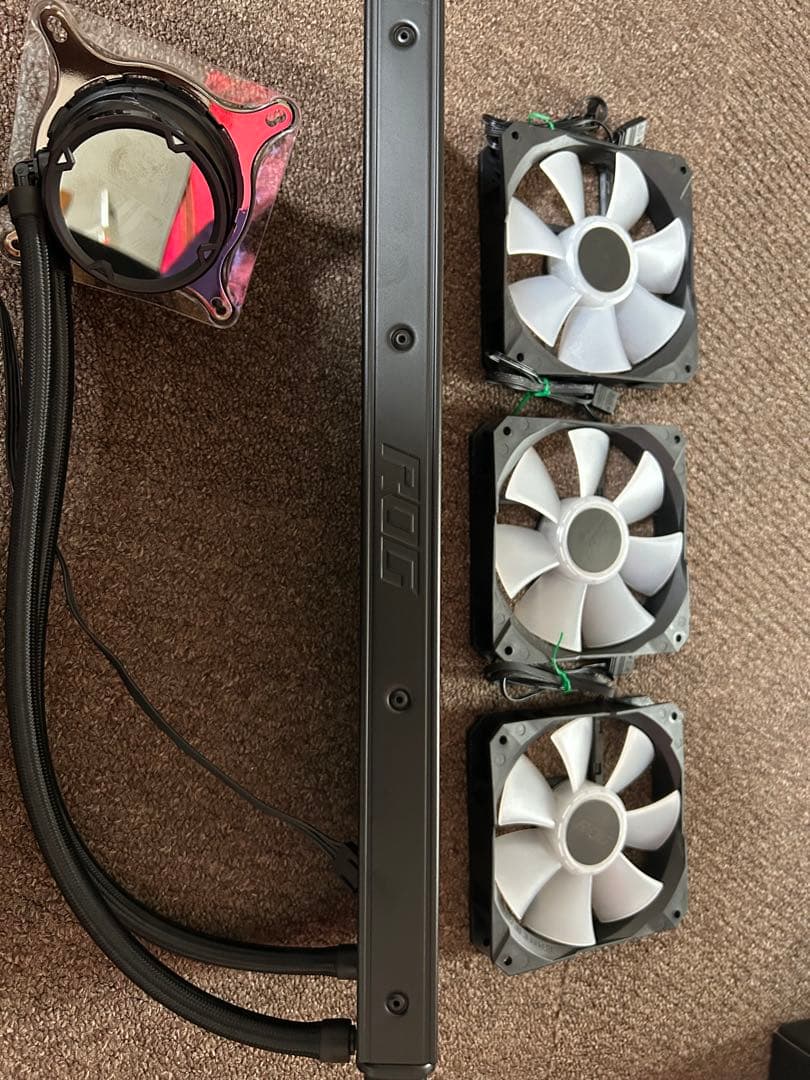 ASUS ROG STRIX LC II 360 ARGB 水冷クーラー