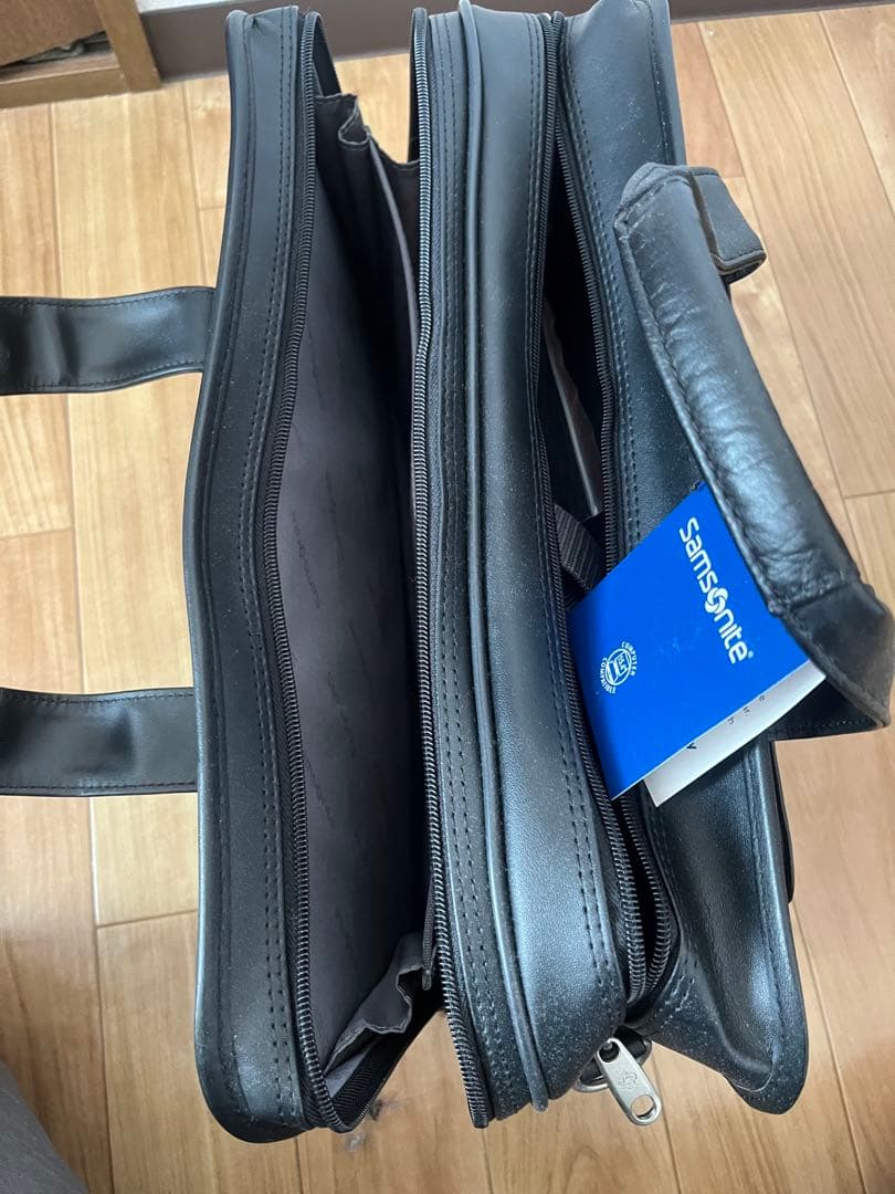 ブラック ビジネスバッグ A4サイズ対応