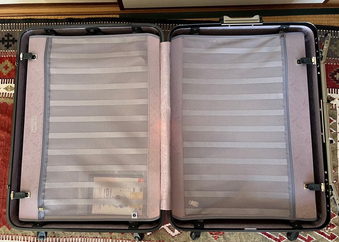 サムソナイト 大型スーツケース　Samsonite