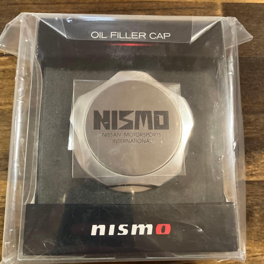 【新品】NISMO 40周年オイルフィラーキャップ 15255-RN011-40