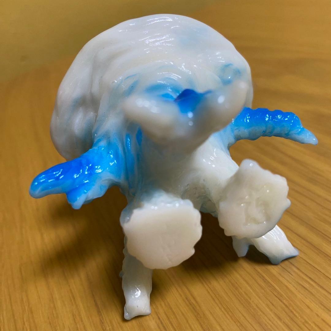 ヤモマーク プニゴン 乳白成型 ソフビ 5438