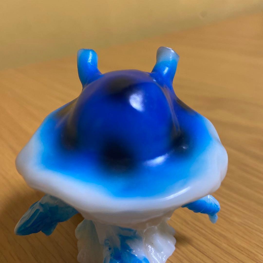 ヤモマーク プニゴン 乳白成型 ソフビ 5438