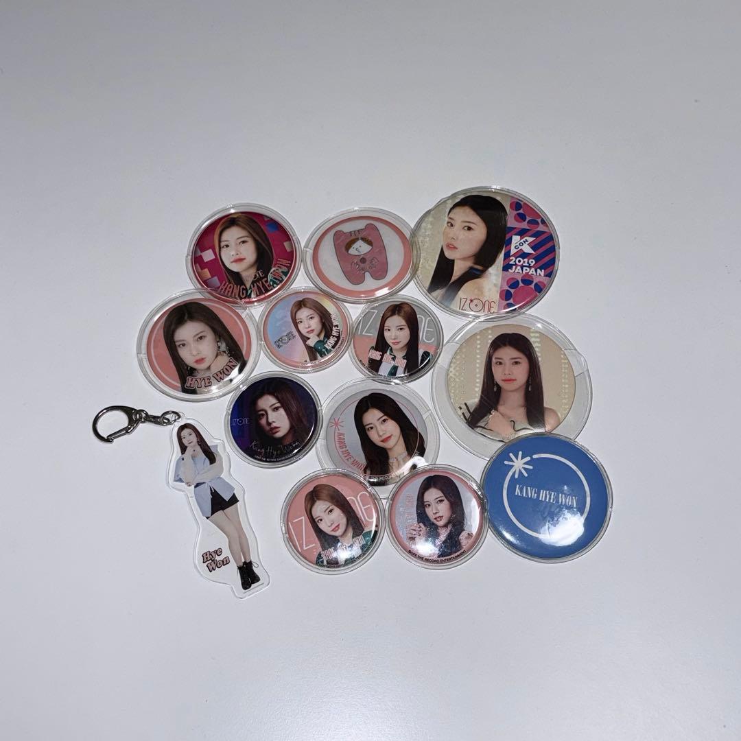 IZ*ONE カンヘウォン 缶バッジ 12個セット ヘウォン アクキー