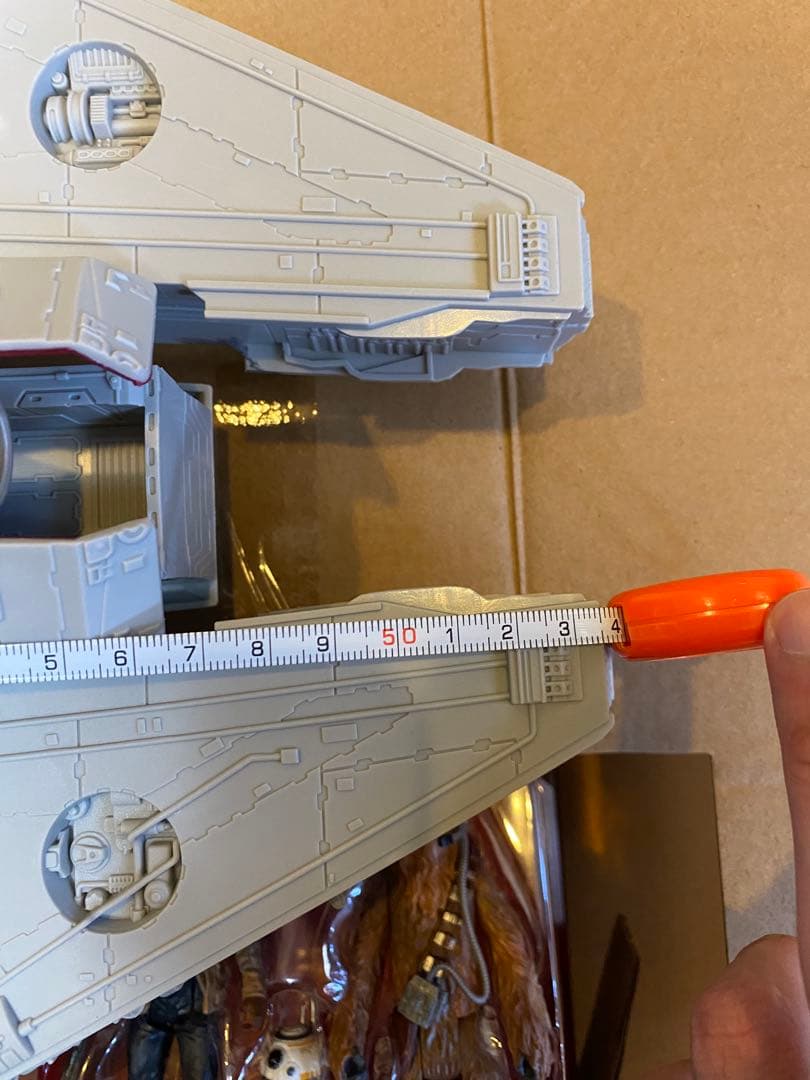 スター・ウォーズ ミレニアム・ファルコン　フィギュア