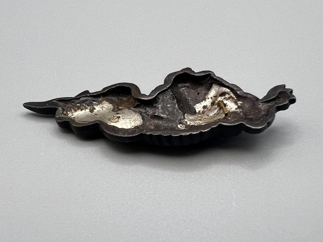 【海】江戸明治金工　獅子親子図　金目　手彫　金具　銅製鍍金　骨董品　箱付