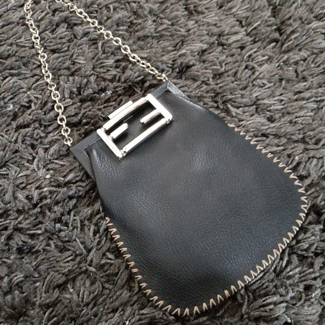 レア　フェンディ　ヴィンテージ　がま口　チェーンバッグ