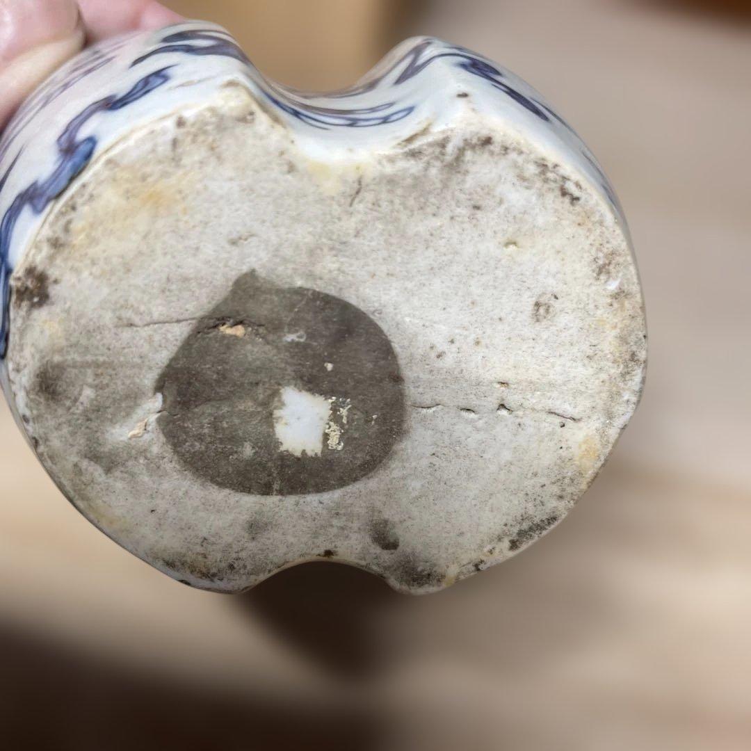 古染付分銅型茶壷　箱付