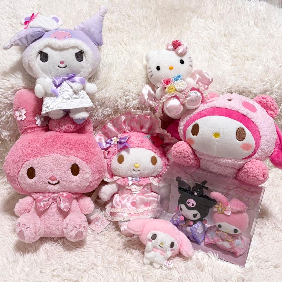 サンリオ　マイメロディ　ハローキティ　クロミ　ぬいぐるみ　まとめ売り　ロリータ