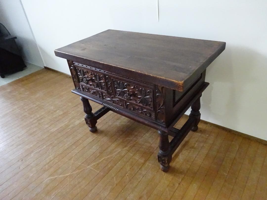 アンティーク家具　コンソールテーブル　キャビネット　収納家具