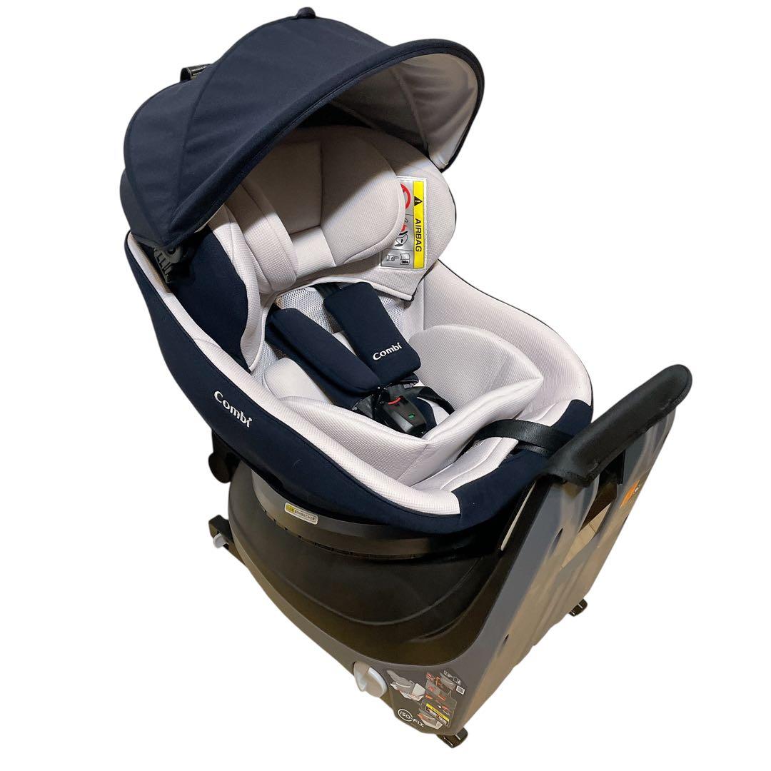 コンビ　クルムーヴスマート　Light ISOFIX ネイビー　新生児