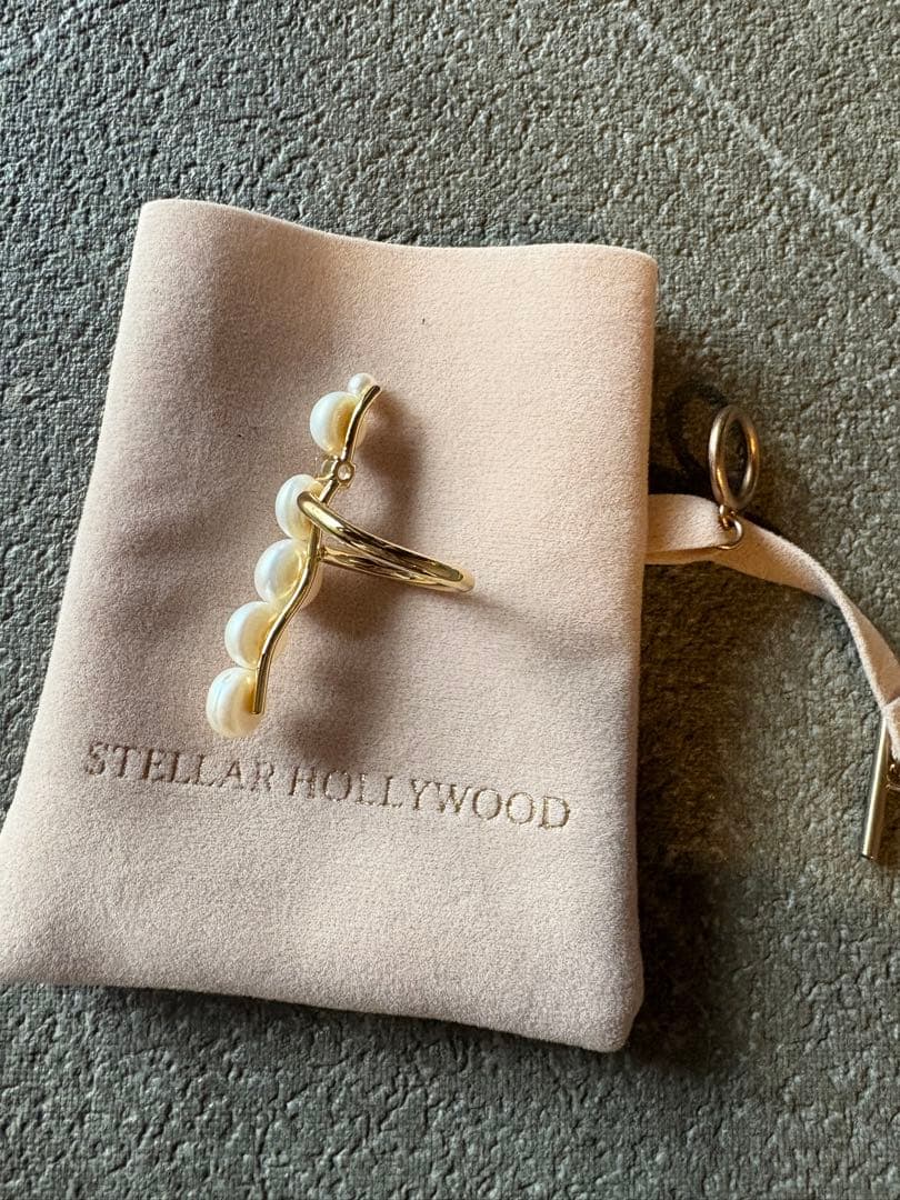 ステラハリウッド　ミューズラインパールリング