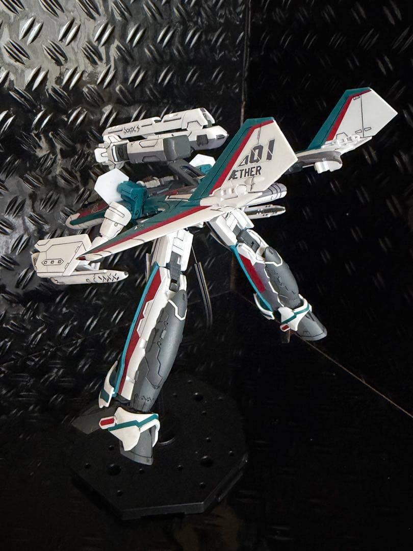 hg VF-31S ジークフリード　メルダース機　完成品