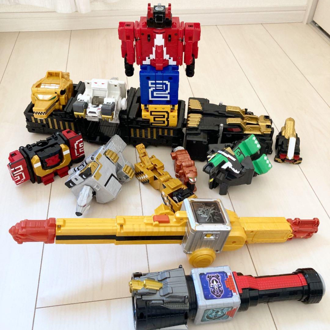 動物戦隊ジュウオウジャー✴︎セット