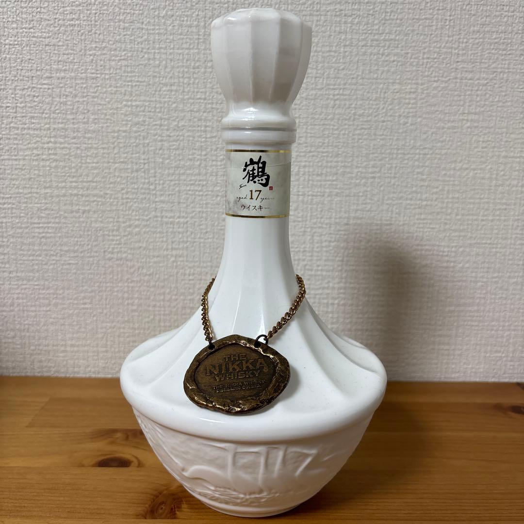 ニッカウイスキー　鶴17年　700ml 陶器ボトル　未開封
