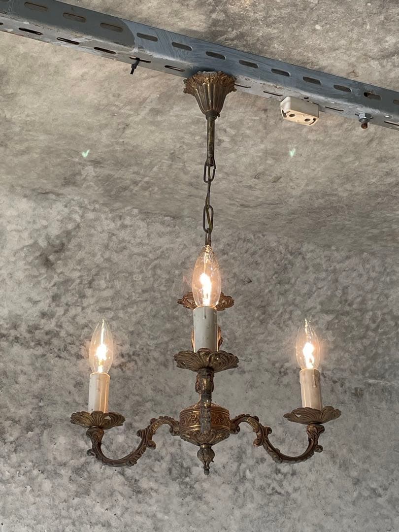 27. フランス アンティーク シャンデリア 3灯 キャンドル ライト 吊り下げ