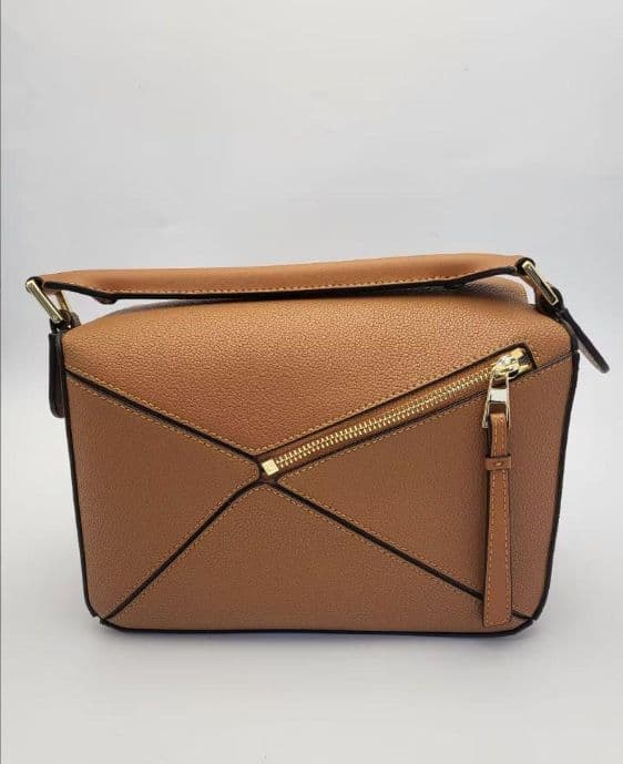 ロエベ ショルダーバッグ