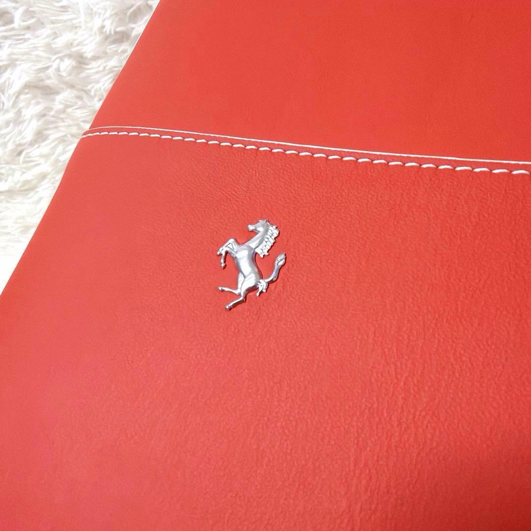 非売品✨新品✨超希少✨フェラーリ488gtb スーツケース　キャリケース