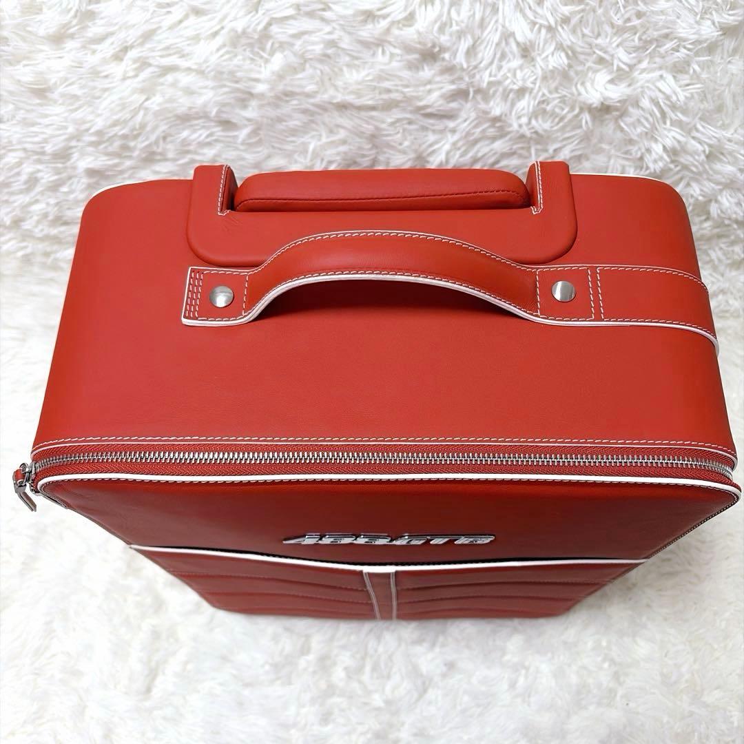 非売品✨新品✨超希少✨フェラーリ488gtb スーツケース　キャリケース
