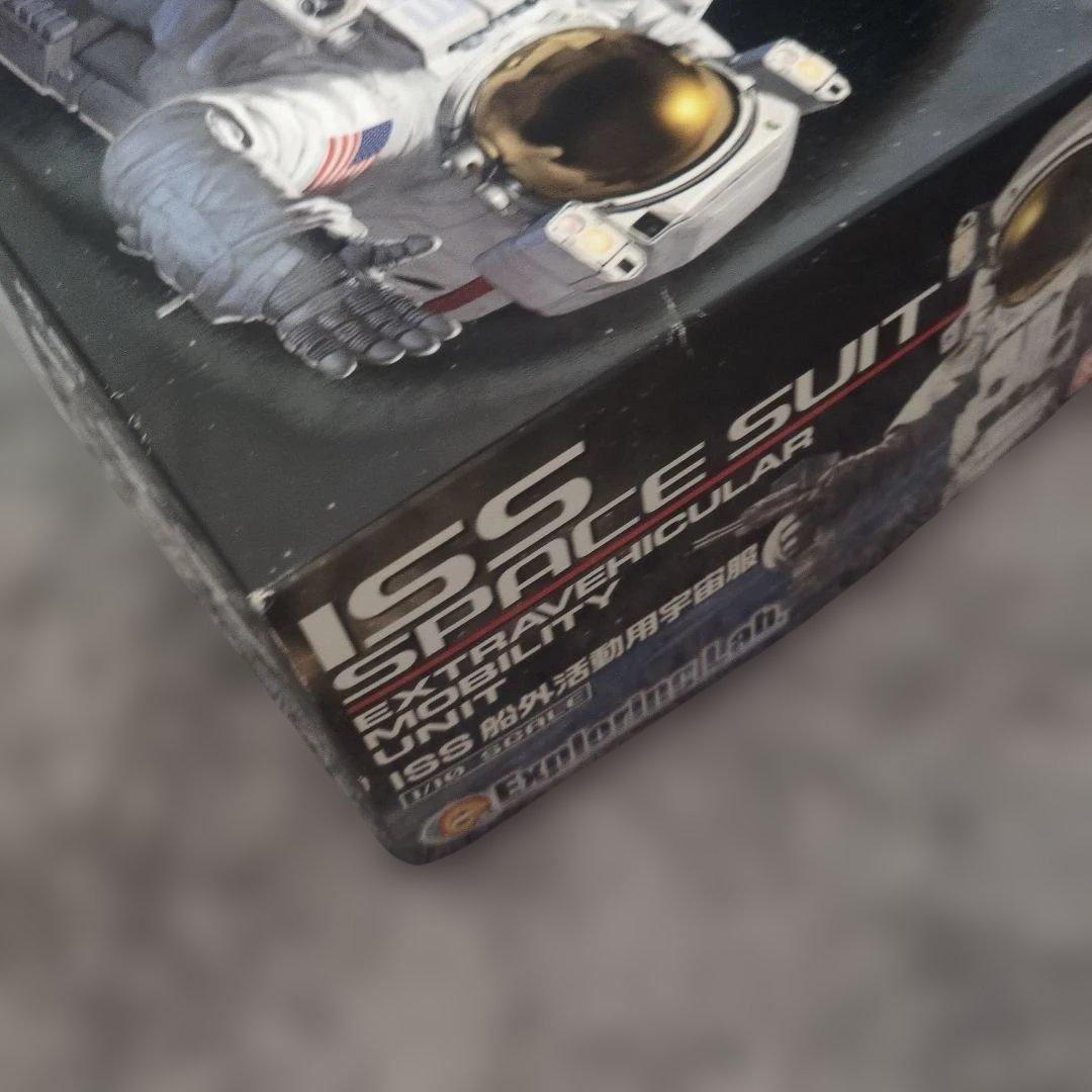 け*神様 【激レア！】バンダイプラモデル ISS船外活動用宇宙服 1/10