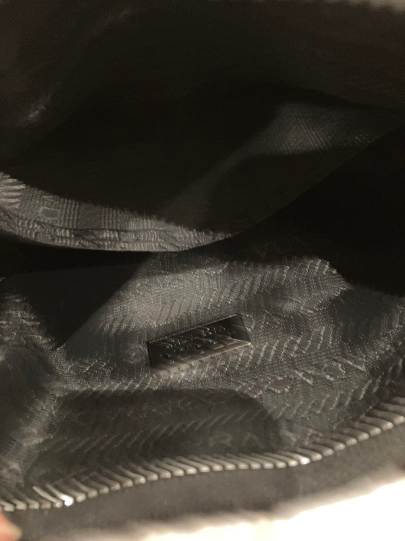 ブラック ハンドバッグ