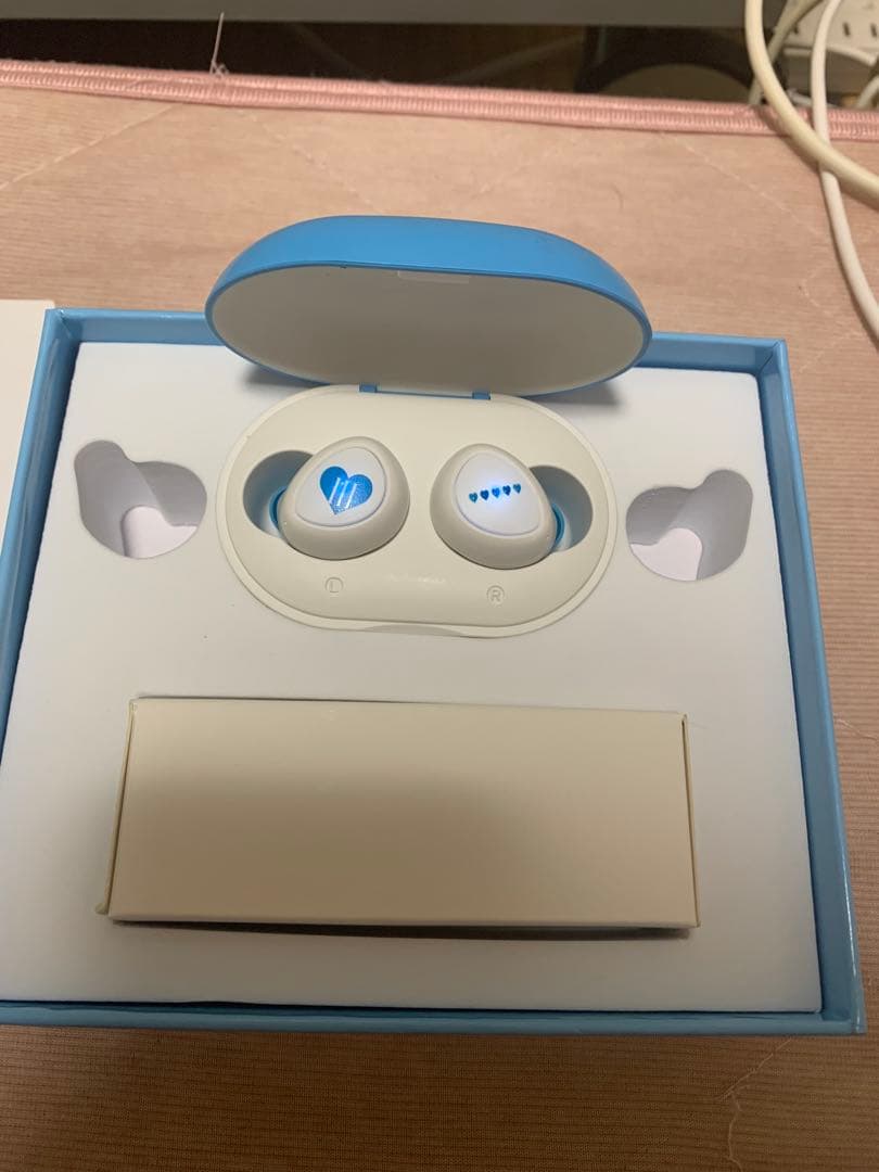 三久ワイヤレスイヤホン