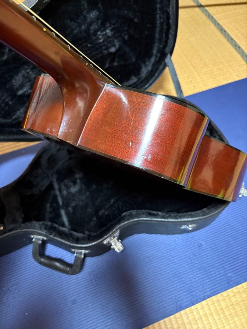 YAMAHA FG150赤ラベル　ハードケース付き