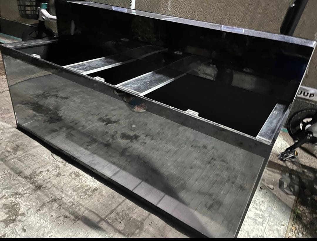 1500×600×550 アクリル水槽 上部フィルターセット蓋付き