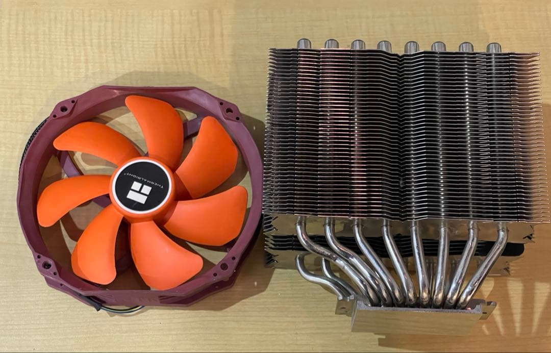 Thermalright SilverArrowTR4 (ファン軸ぶれ？