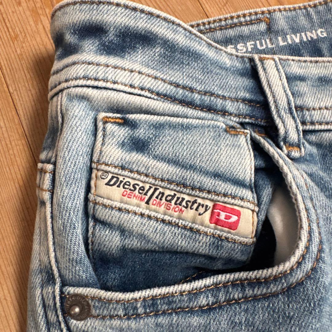 Diesel 1984 Slandy High カーゴジーンズ