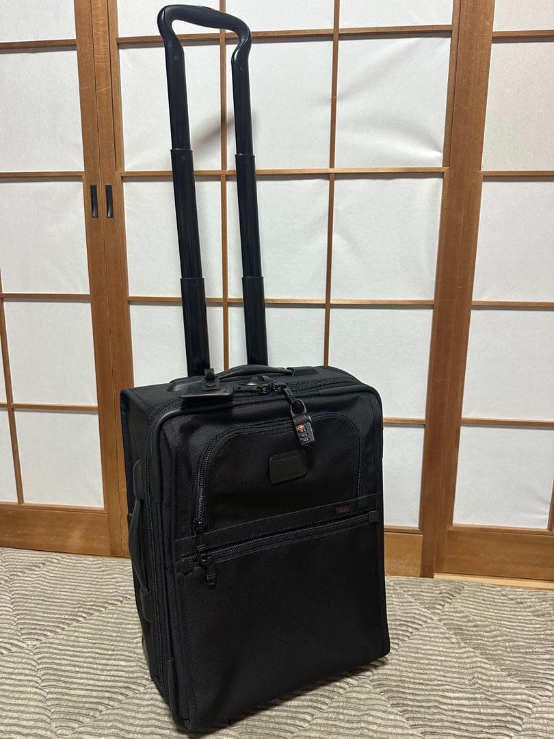 【未使用級】TUMI 22018DH トゥミ　キャリーケース　TSAロック付き