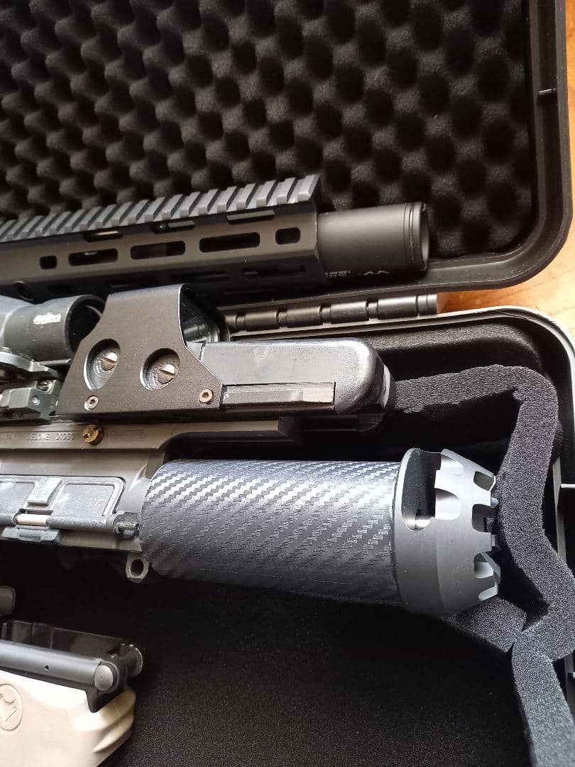 東京マルイ　MWS ショートガスガン ブラック/タン 光学機器付き　アッパー付き