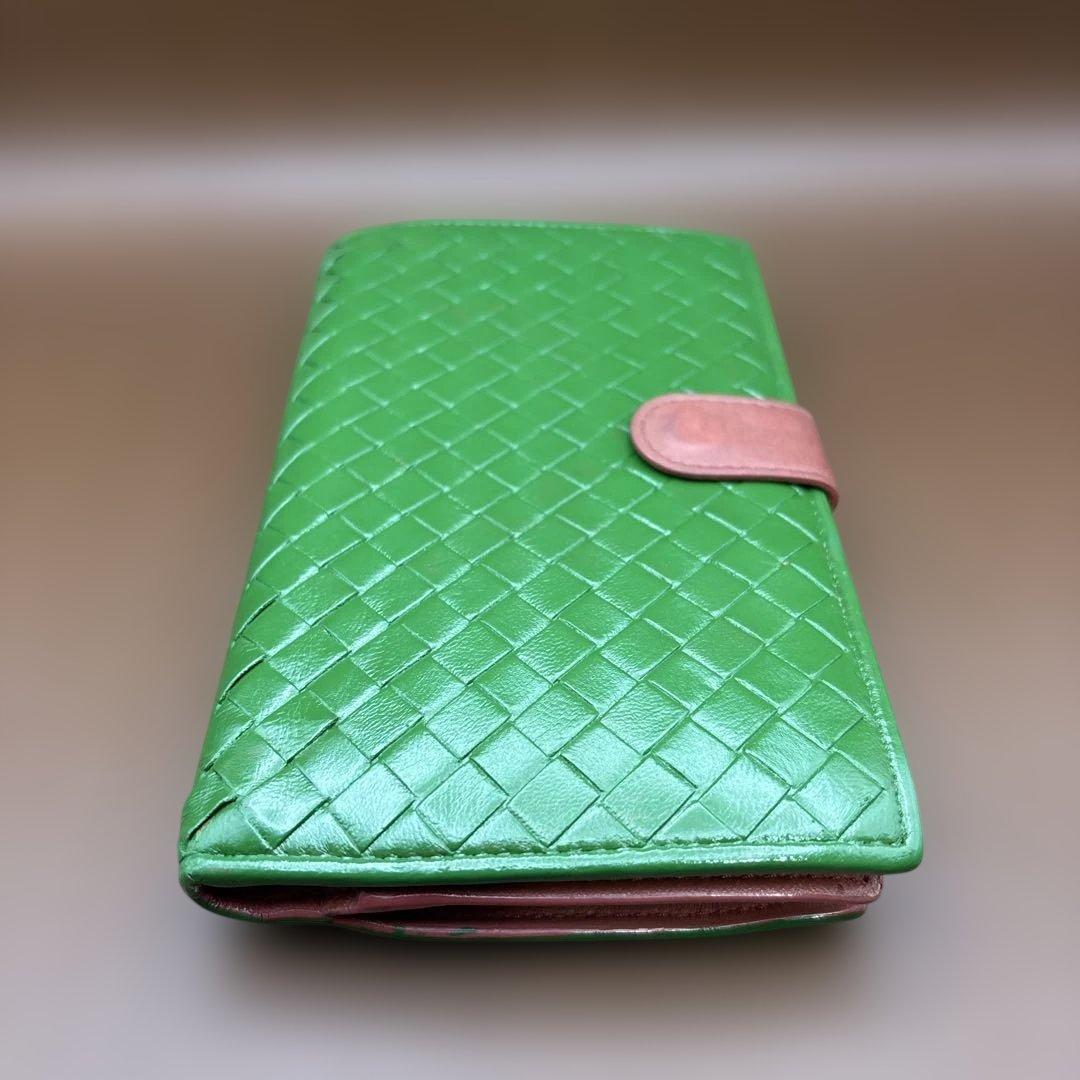 ◆正規品◆ボッティガヴェネタイントレチャート 二つ折りサイフ