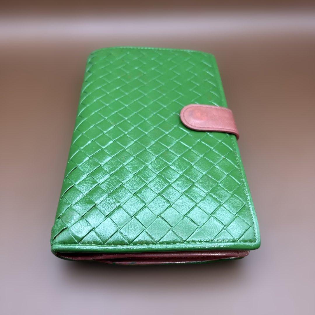 ◆正規品◆ボッティガヴェネタイントレチャート 二つ折りサイフ