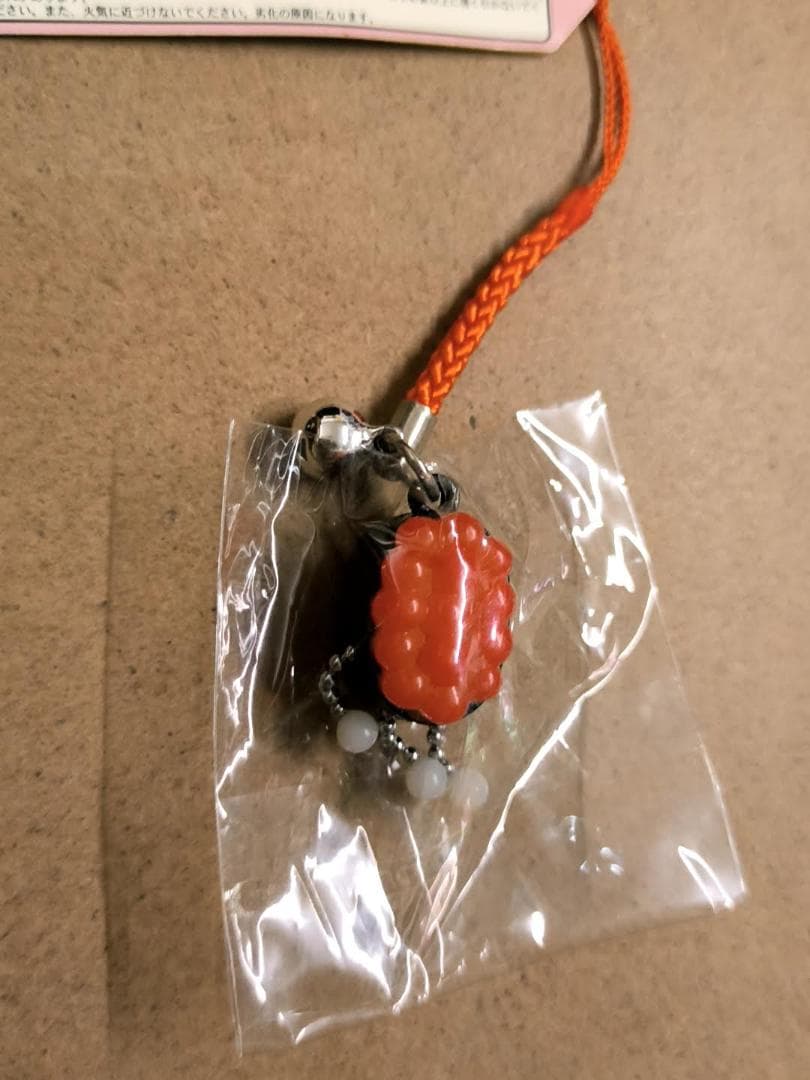 未使用 2009年 ハローキティ はろうきてぃ寿司 ストラップ根付 いくら軍艦