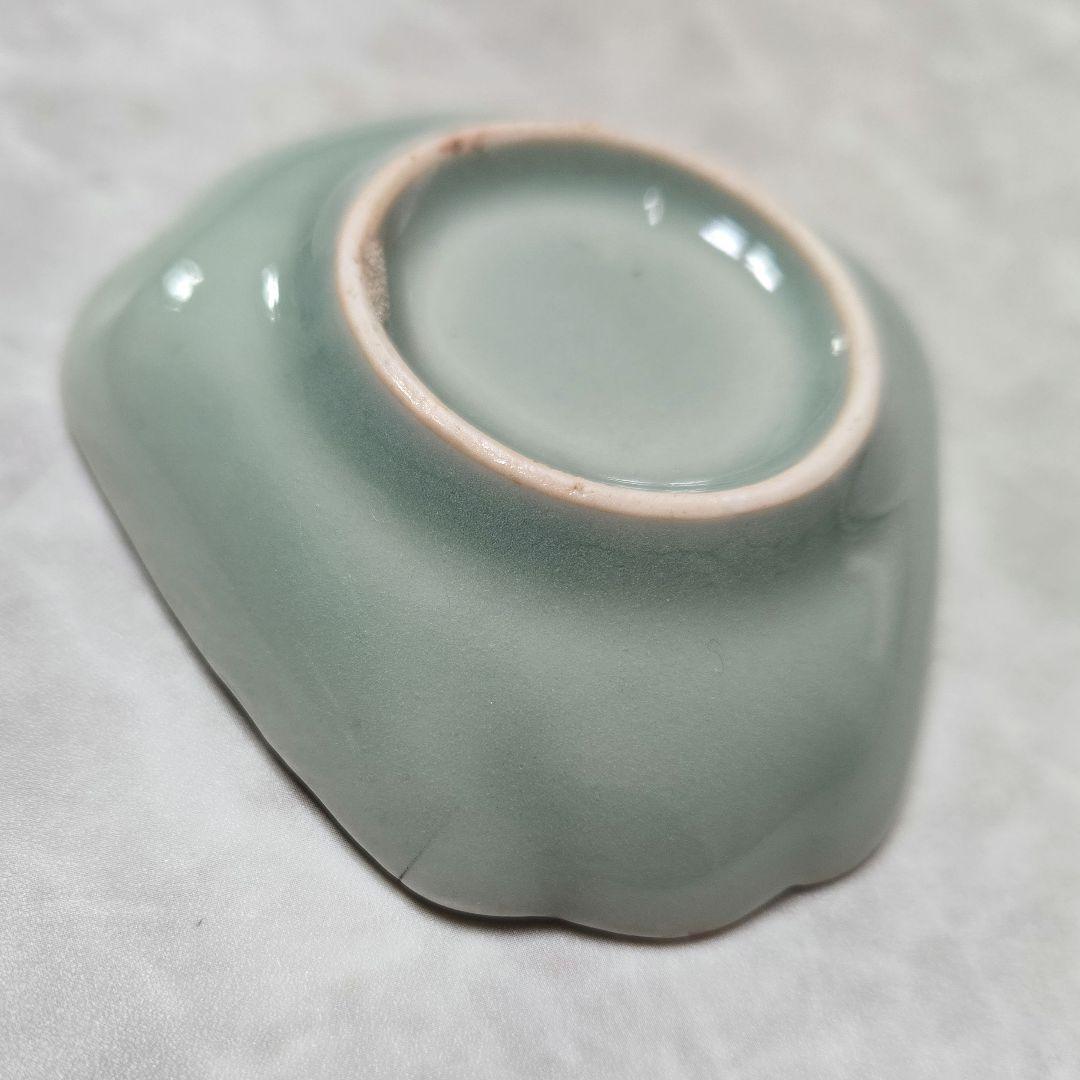 古伊万里　青磁　変形　小皿　豆皿　貝　赤絵　金彩　江戸時代　金直し　金継ぎ　骨董