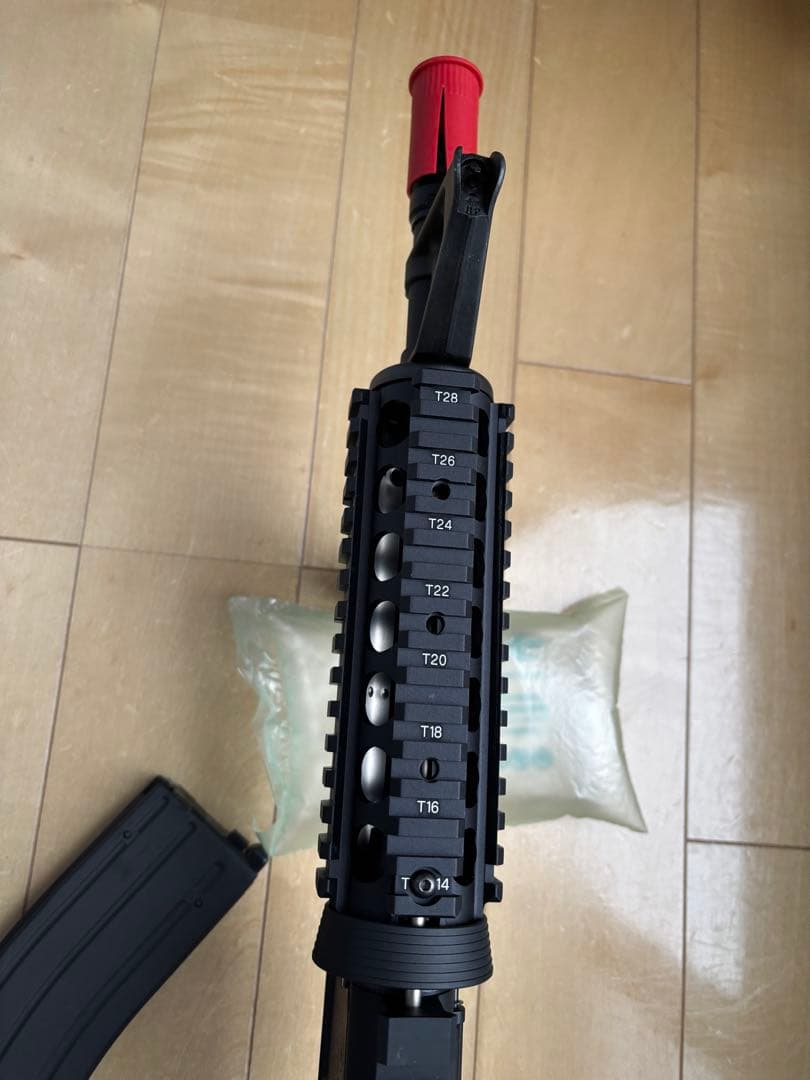 東京マルイ　ガスブローバックマシンガンCQBR ブロック1