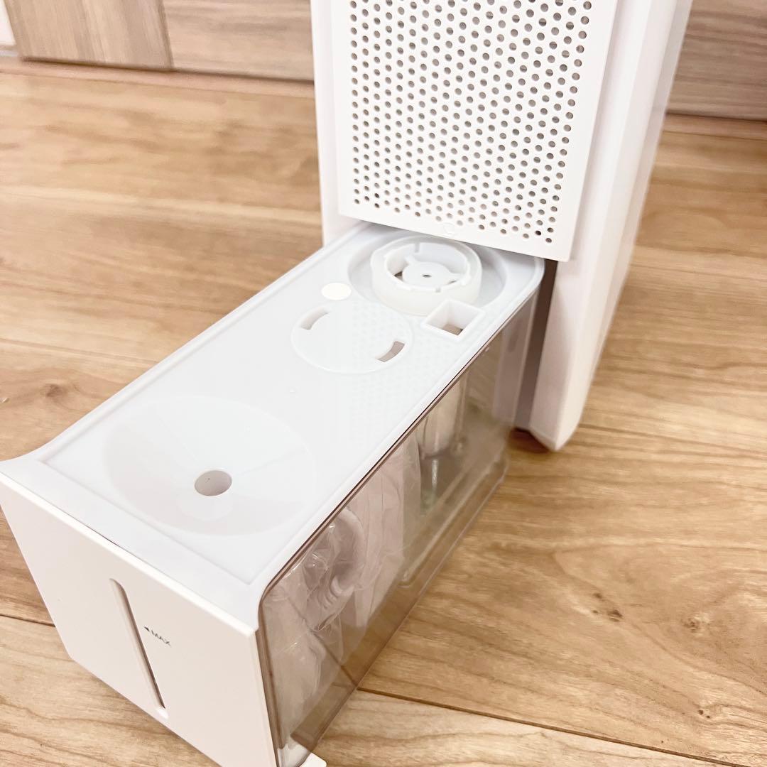 除湿機 小型 強力 除湿・加湿・空気清浄3in1 ペルチェ式 ホワイト 白