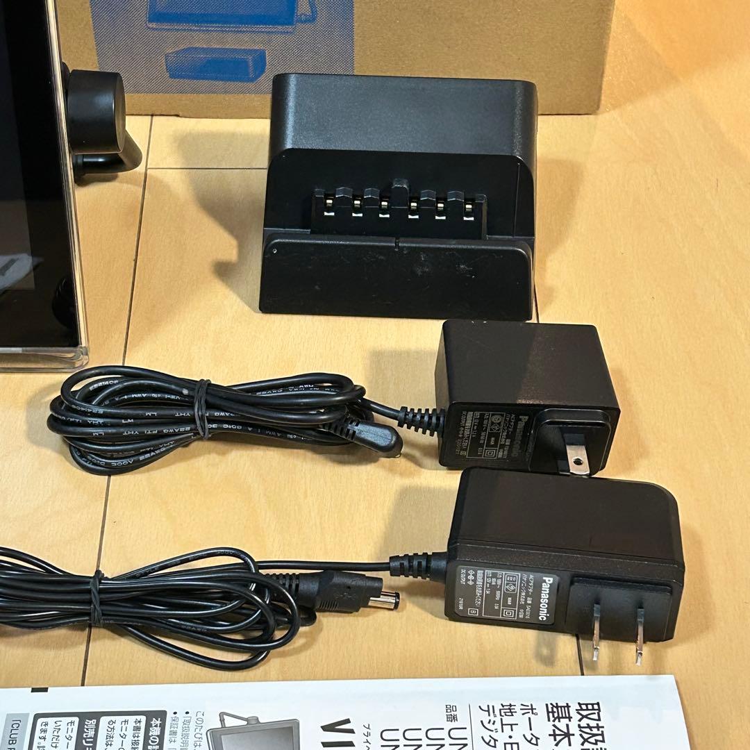 プライベートビエラ　ポータブルテレビ　10v型　un-10n10-k