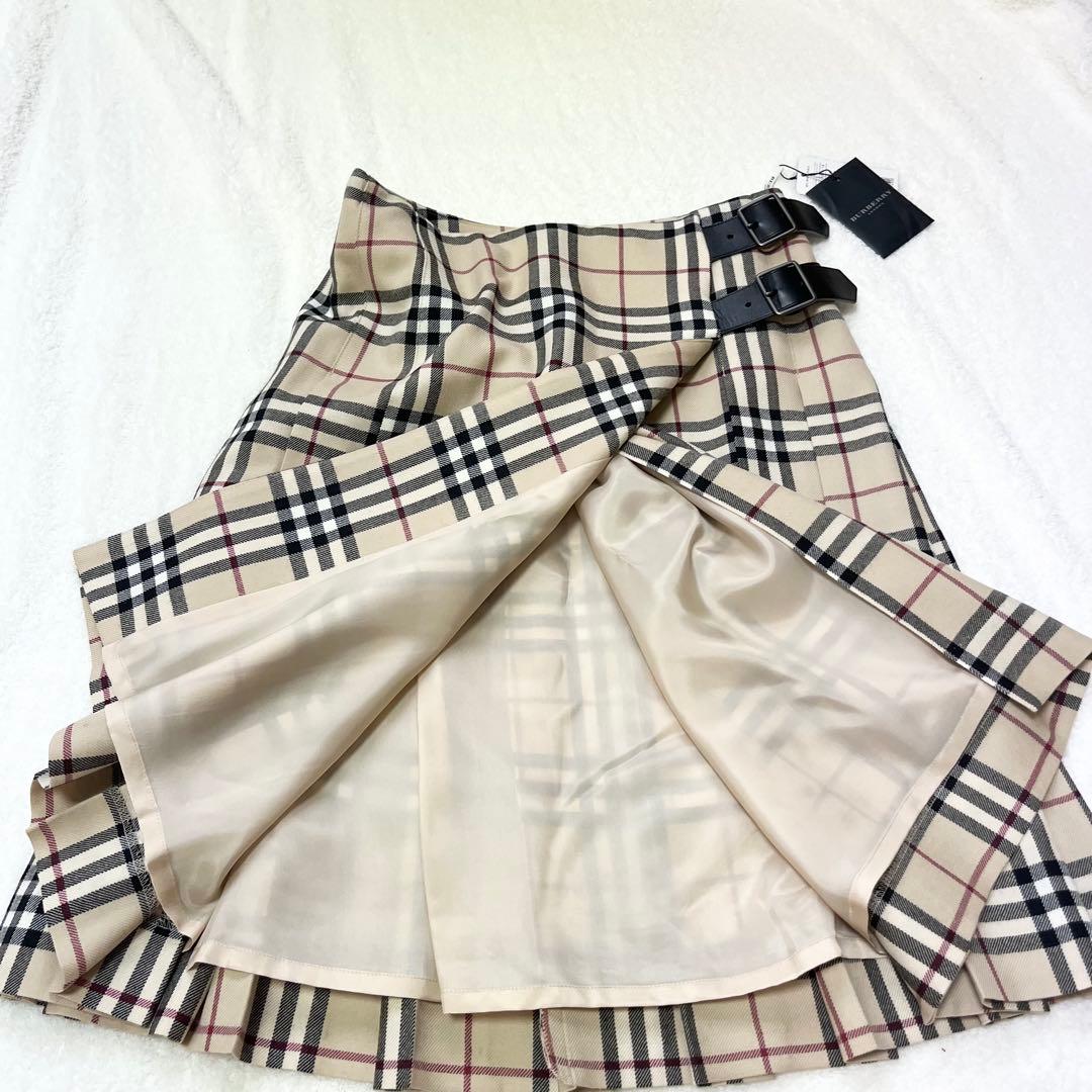 新品未使用　バーバリーロンドン　ノバチェック　プリーツスカート 毛　タグ付き36