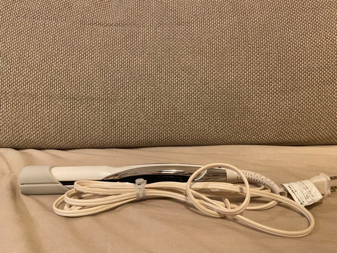 正規品　refaストレートアイロン